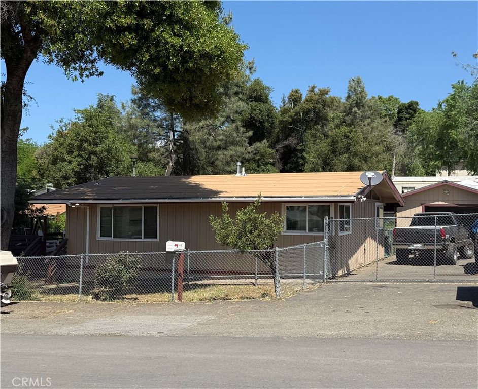 14112 Woodland Drive, Clearlake, CA 95422
