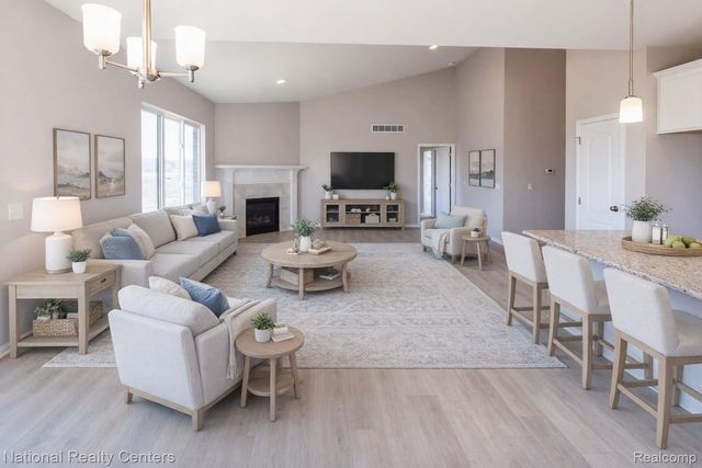 24 Woodland Meadows, Chesterfield Township, MI 48047