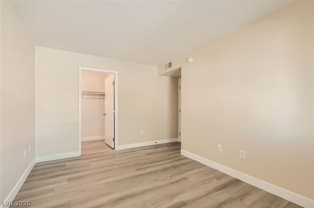 950 Seven Hills Drive 424, Henderson, NV 89052