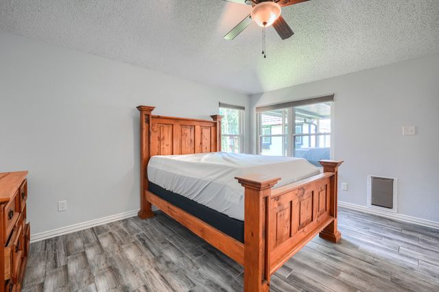 1211 Princeton Place, Euless, TX 76040