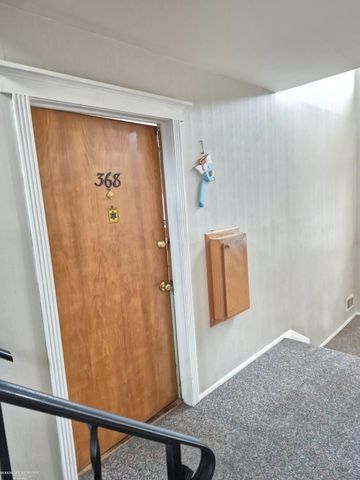 29368 Hoover Street, Warren, MI 48093