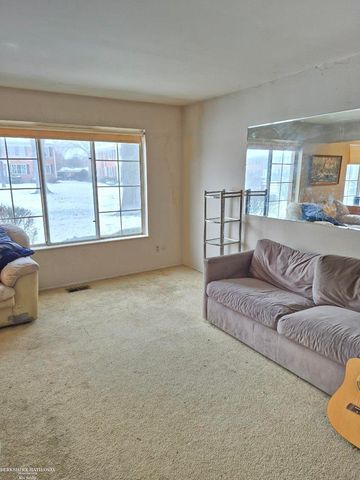 29368 Hoover Street, Warren, MI 48093