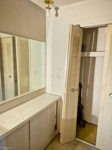 29368 Hoover Street, Warren, MI 48093