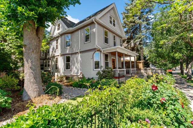 2400 Irving Avenue S, Minneapolis, MN 55405