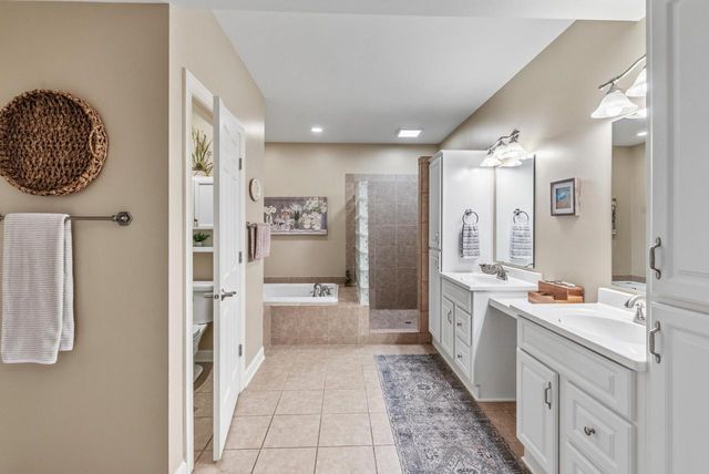 5001 Hunt Club ROAD, Wind Point, WI 53402