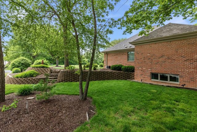 5001 Hunt Club ROAD, Wind Point, WI 53402