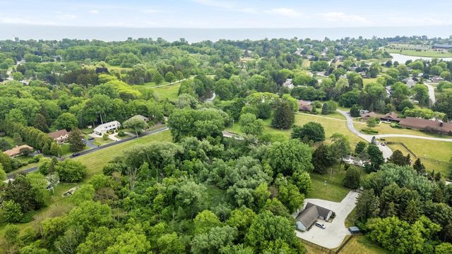 5001 Hunt Club ROAD, Wind Point, WI 53402