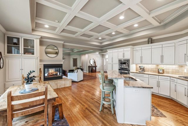 5001 Hunt Club ROAD, Wind Point, WI 53402