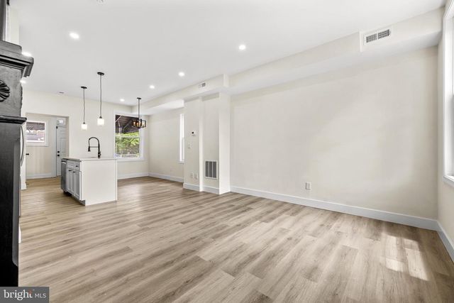 748 MCKEWIN AVE, Baltimore, MD 21218