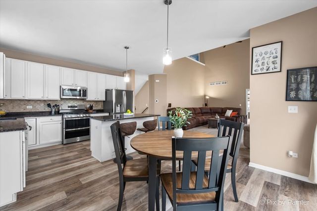 26428 Rustling Birch Way, Plainfield, IL 60585