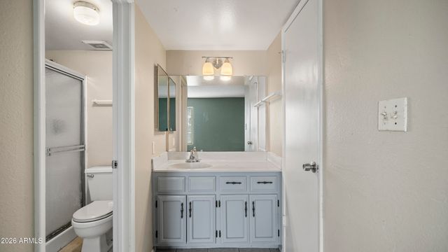 1927 E HAMPTON Avenue 222, Mesa, AZ 85204