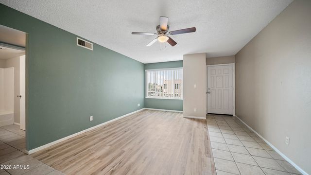 1927 E HAMPTON Avenue 222, Mesa, AZ 85204