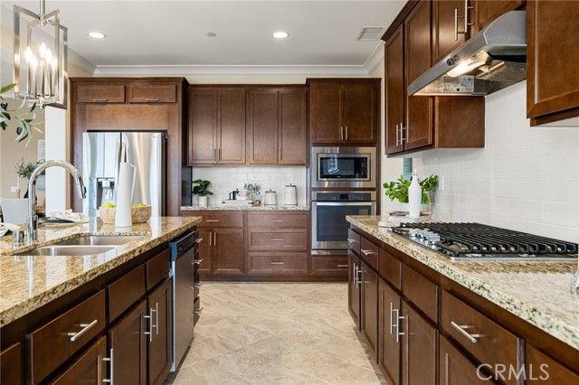 24132 Buckstone Lane, Menifee, CA 92584