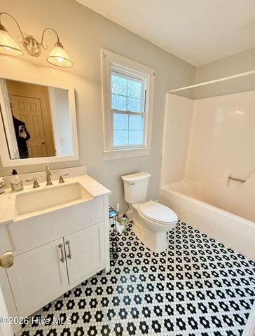 2211 Kathleen Drive, Greenville, NC 27858