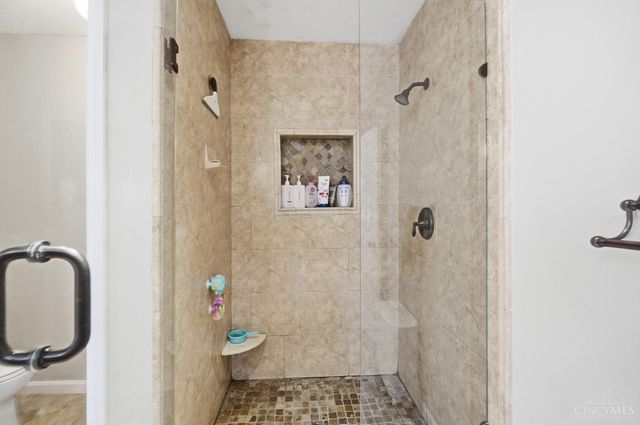 1332 Sprucewood Court, Batavia Twp, OH 45102