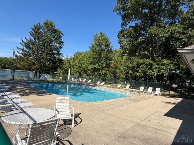 1332 Sprucewood Court, Batavia Twp, OH 45102