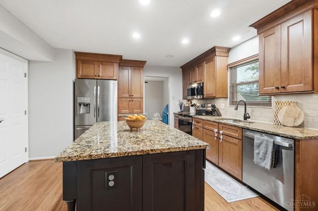 1332 Sprucewood Court, Batavia Twp, OH 45102