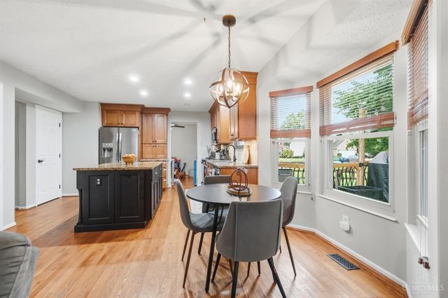 1332 Sprucewood Court, Batavia Twp, OH 45102