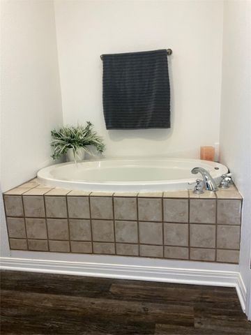 314 Jackson Heights, Lorena, TX 76655