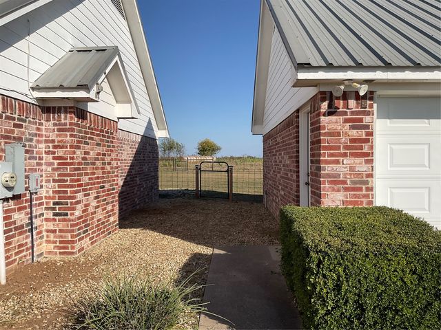 314 Jackson Heights, Lorena, TX 76655