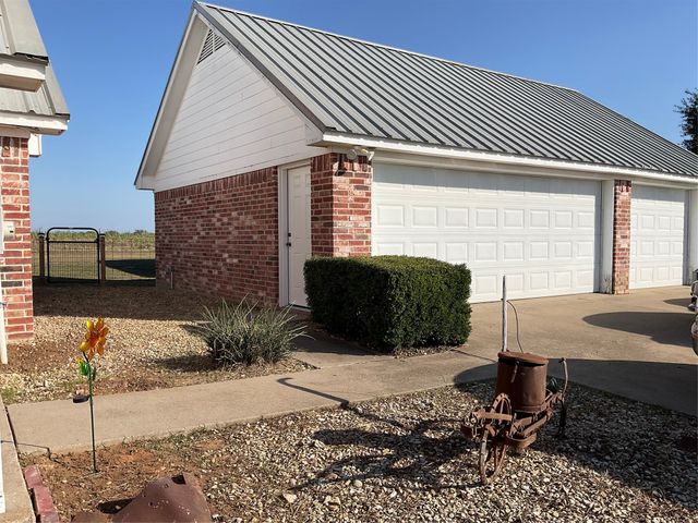 314 Jackson Heights, Lorena, TX 76655