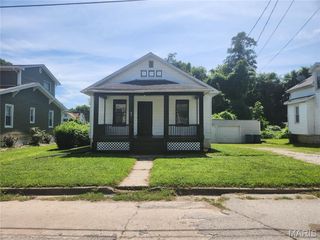 411 Augusta Street, Alton, IL 62002