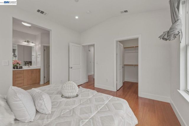 38 Silk Oak Ter, Fremont, CA 94536