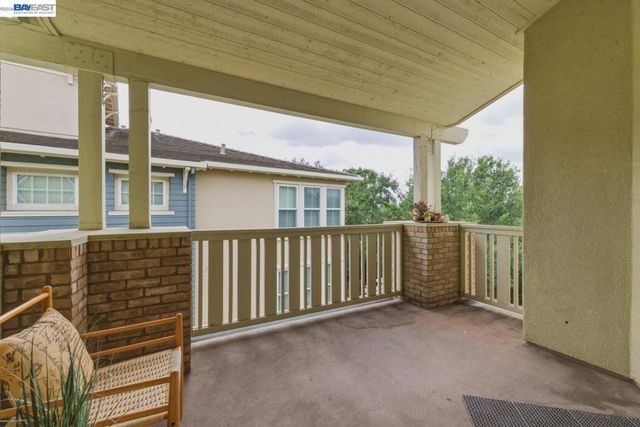 38 Silk Oak Ter, Fremont, CA 94536