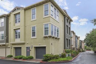 38 Silk Oak Ter, Fremont, CA 94536