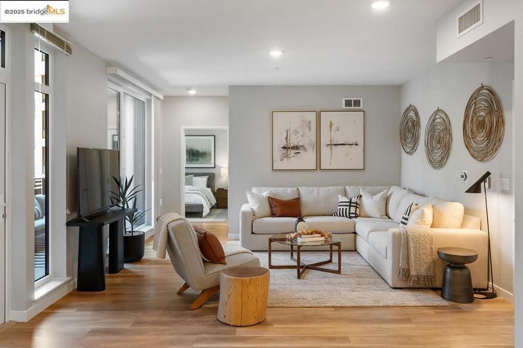 260 Brooklyn Basin Way 417, Oakland, CA 94606
