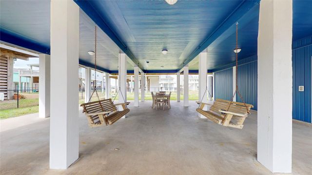 2309 Martinique, Crystal Beach, TX 77650
