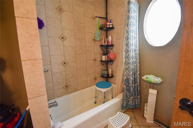 500 W 1st South Street, Mount Olive, IL 62069