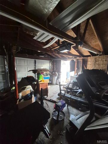 500 W 1st South Street, Mount Olive, IL 62069