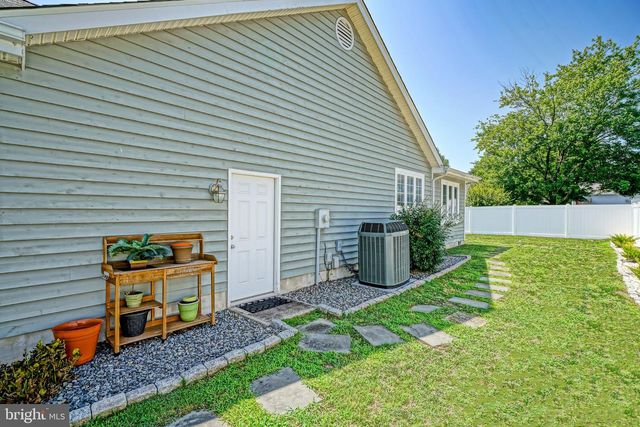 30860 EDGEWATER DR, Lewes, DE 19958
