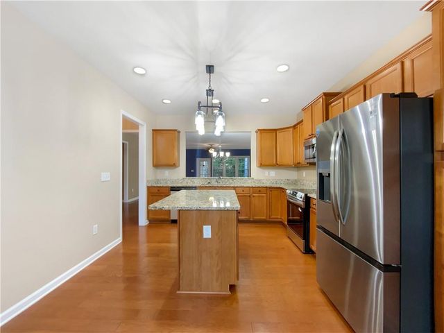 802 Dusky Sap Court, Griffin, GA 30223