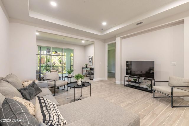 82 Wrendale Loop, Ormond Beach, FL 32174