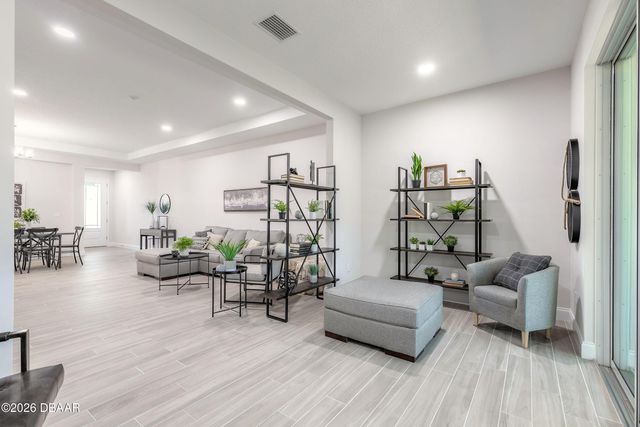 82 Wrendale Loop, Ormond Beach, FL 32174