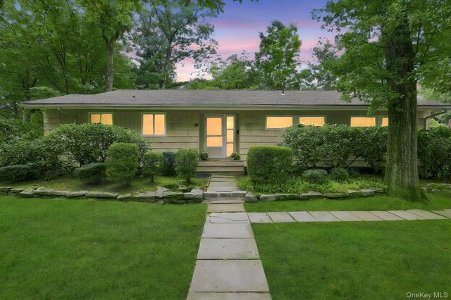 21 Seely Place, Scarsdale, NY 10583