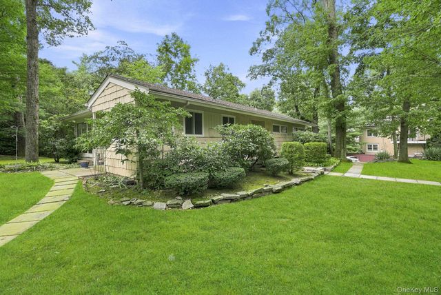 21 Seely Place, Scarsdale, NY 10583