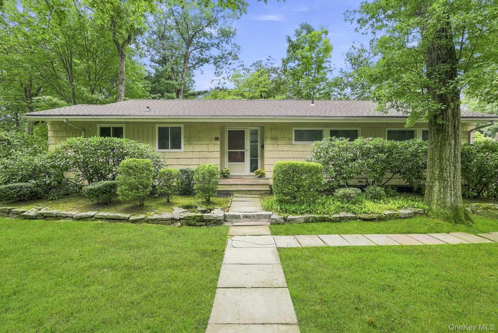 21 Seely Place, Scarsdale, NY 10583 — exterior