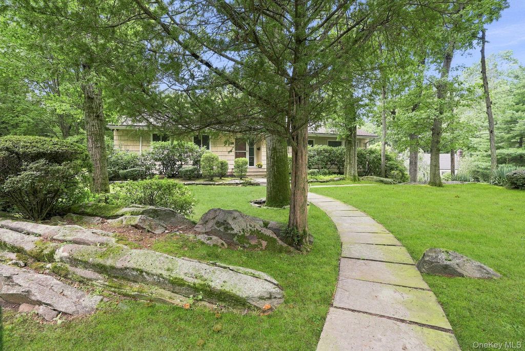 21 Seely Place, Scarsdale, NY 10583 — photo 2