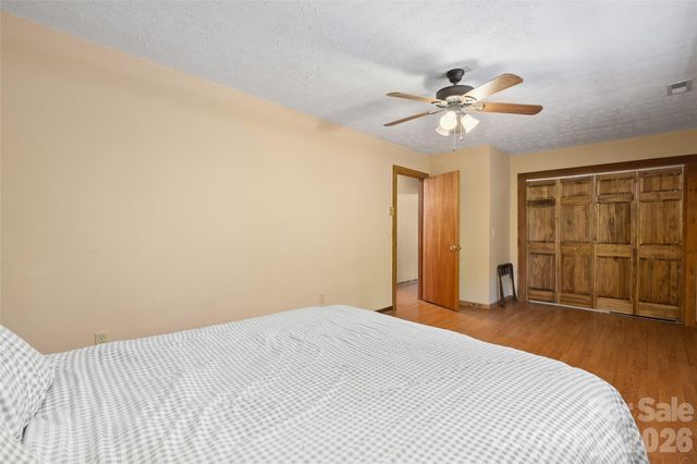 107 Pretty View Lane, Waynesville, NC 28786
