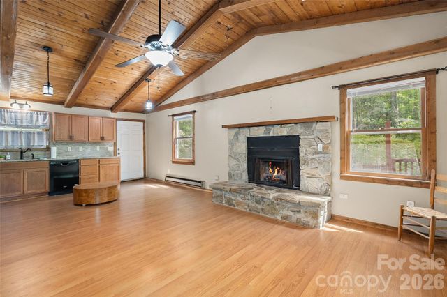 107 Pretty View Lane, Waynesville, NC 28786