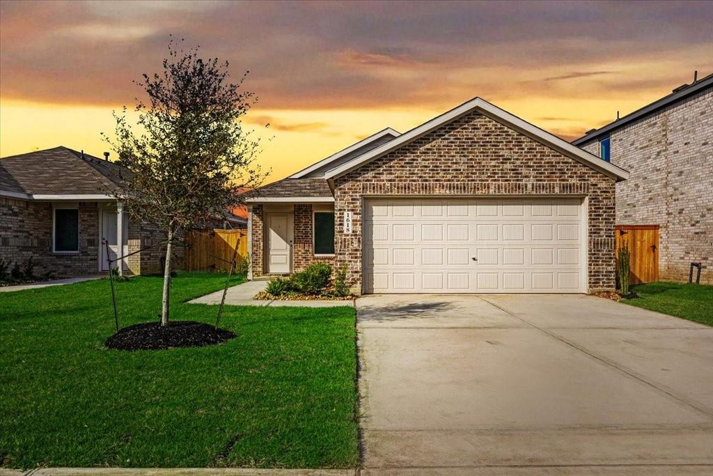 1618 Gardenia Blossom Lane, Crosby, TX 77532