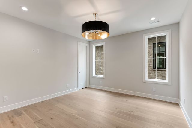 2915 Vaulx Ln, Nashville, TN 37204