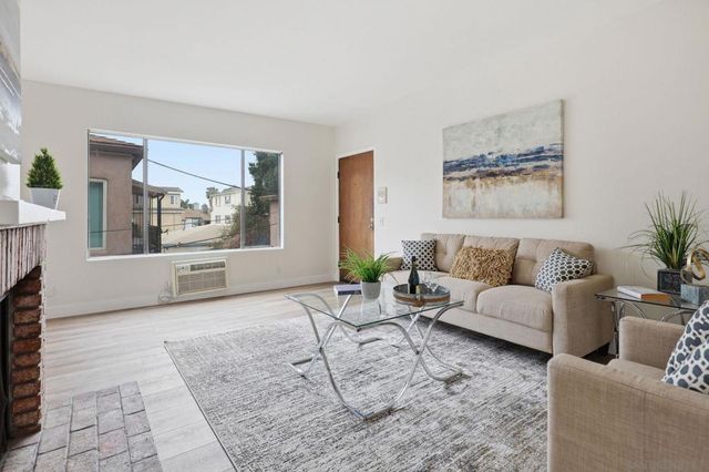 4675 Utah St 8, San Diego, CA 92116