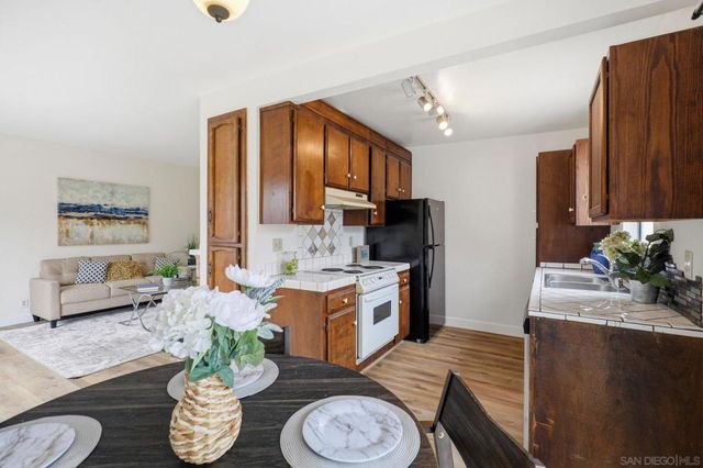 4675 Utah St 8, San Diego, CA 92116