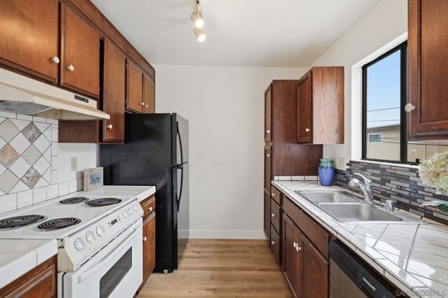 4675 Utah St 8, San Diego, CA 92116