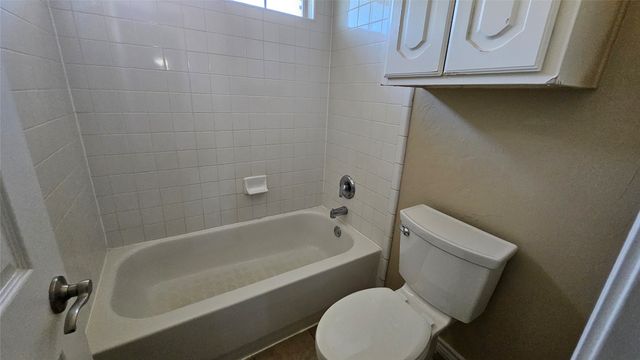 11701 Pheasant Creek Drive, Fort Worth, TX 76244