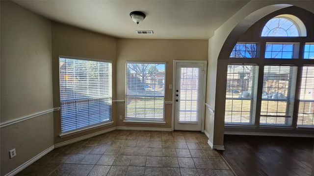 11701 Pheasant Creek Drive, Fort Worth, TX 76244